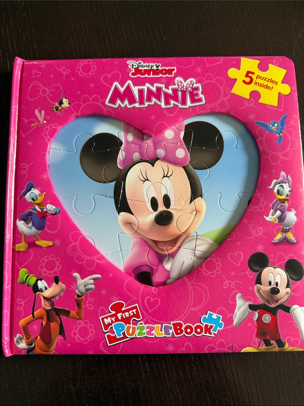 Disney Minnie Pink Puzzle Book with 5 Puzzles
